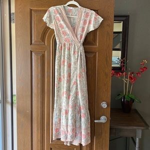 Women’s Long dress size Large